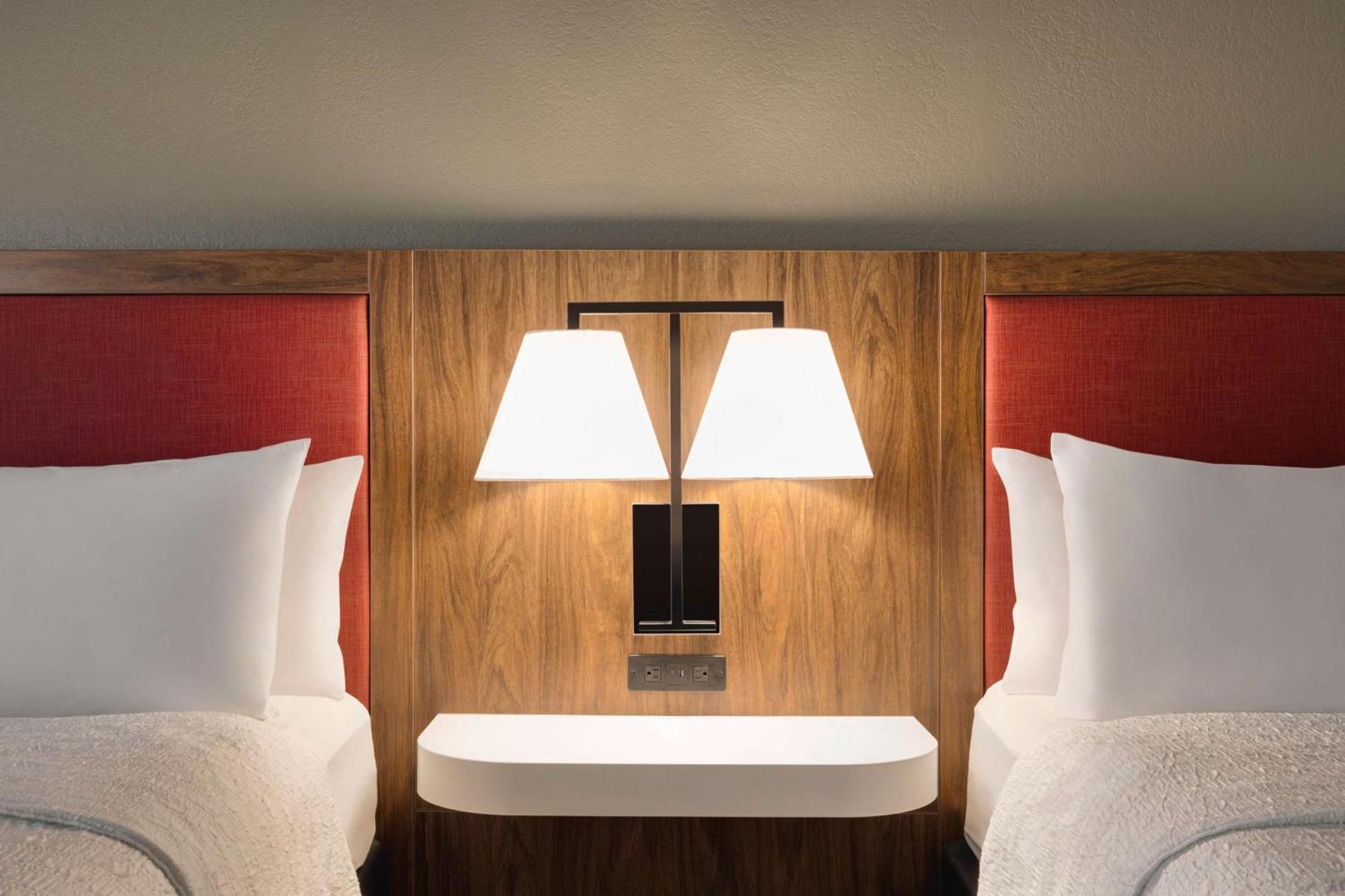 Hampton Inn Starkville Dış mekan fotoğraf