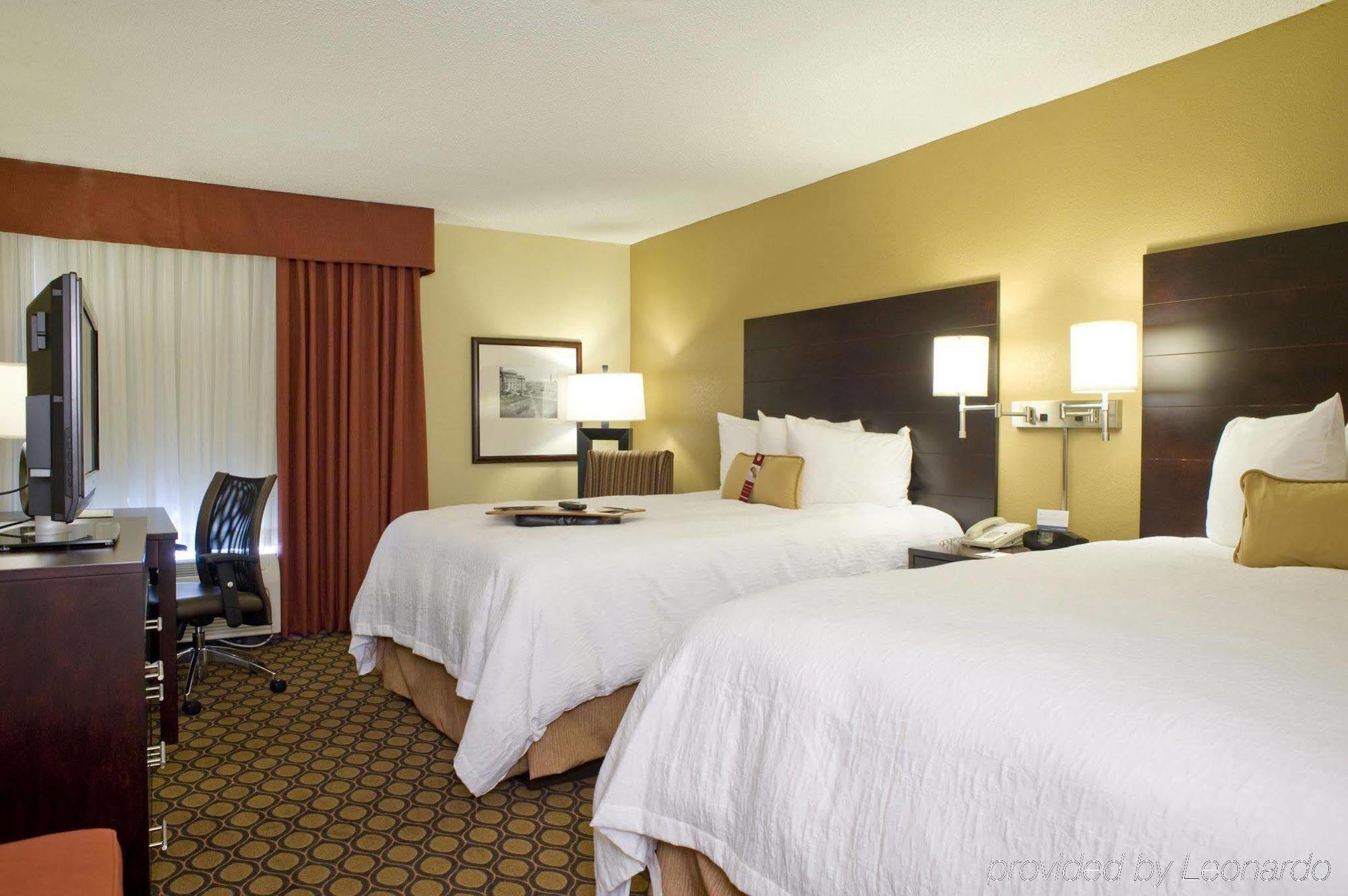 Hampton Inn Starkville Oda fotoğraf