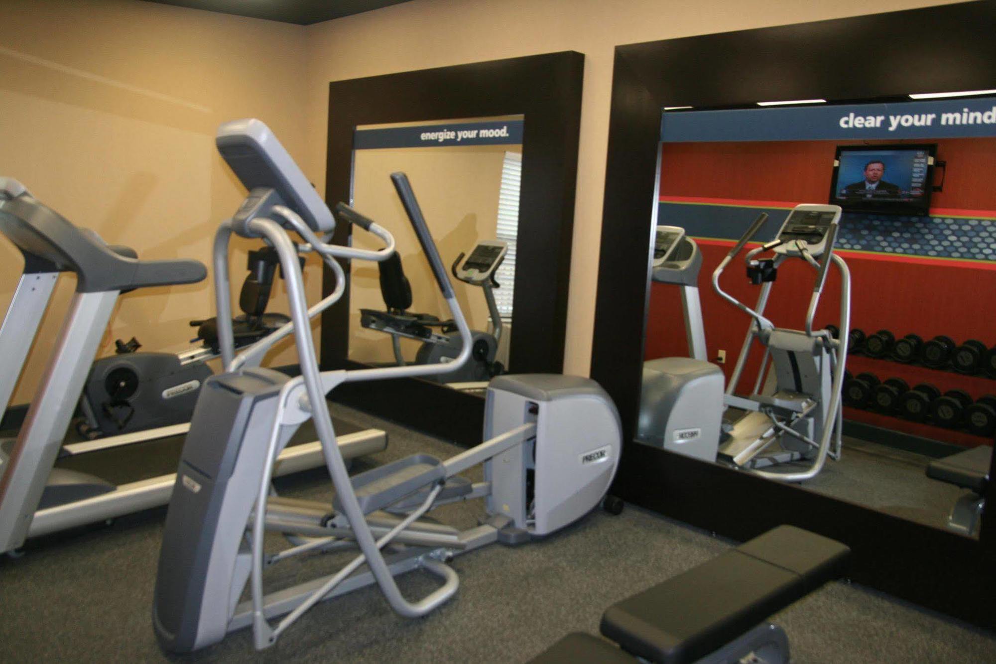 Hampton Inn Starkville Konforlar fotoğraf