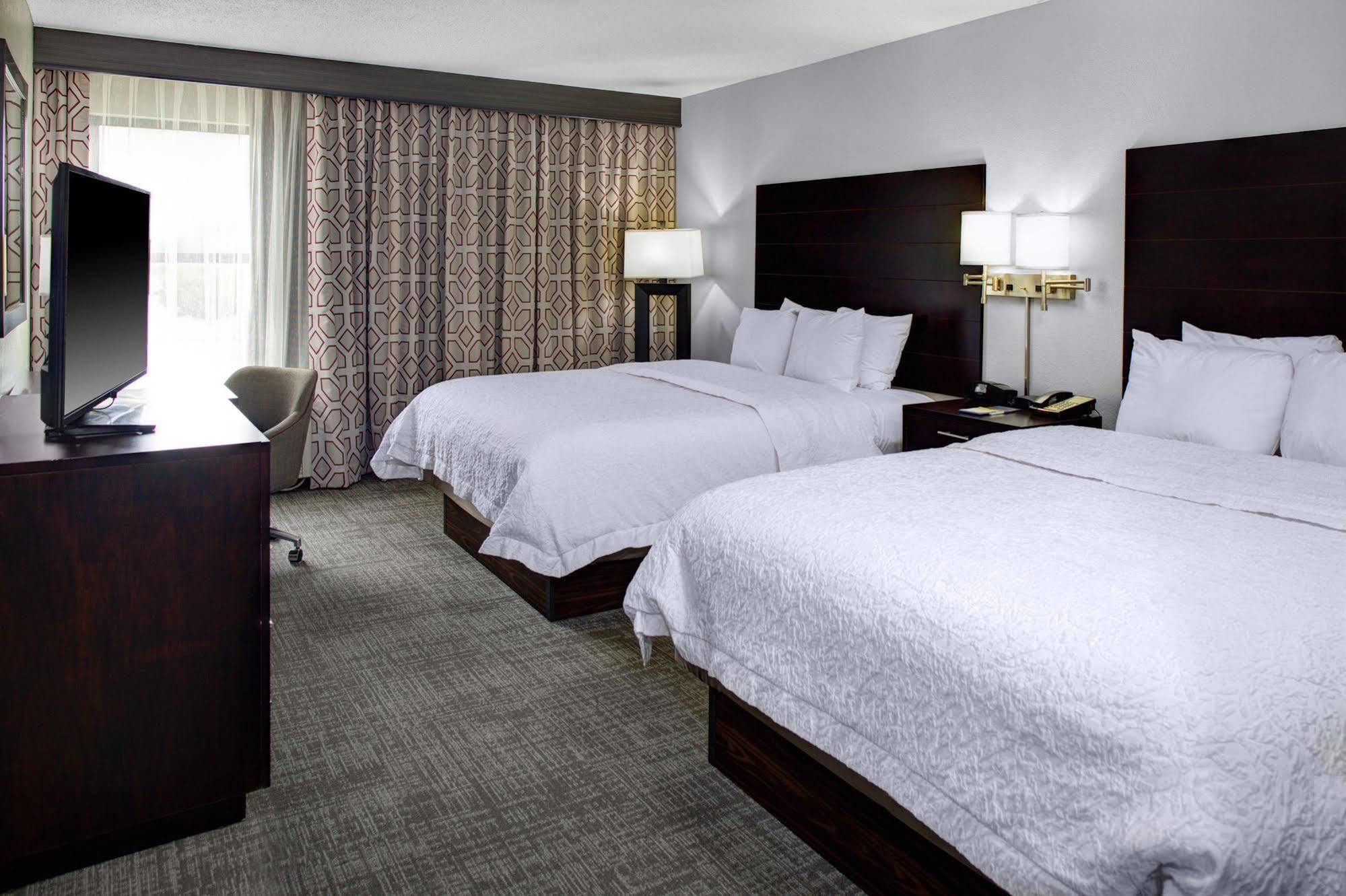 Hampton Inn Starkville Dış mekan fotoğraf