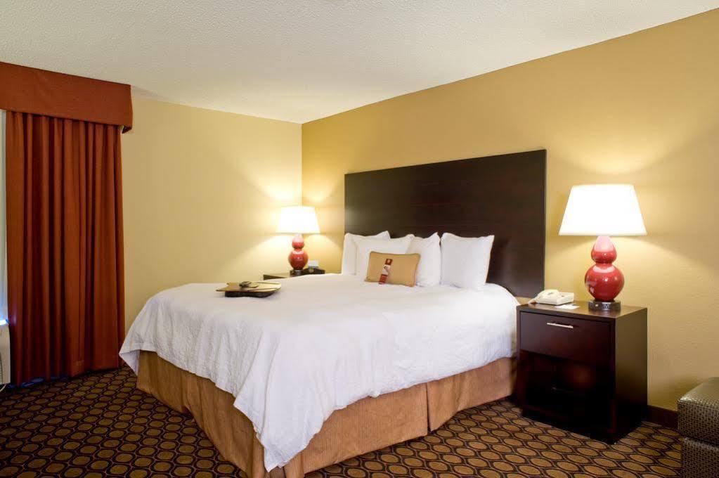 Hampton Inn Starkville Dış mekan fotoğraf