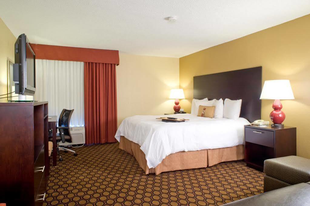 Hampton Inn Starkville Dış mekan fotoğraf